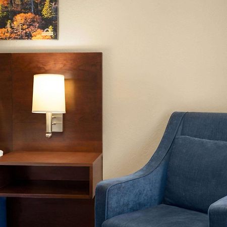 Days Inn By Wyndham דילון מראה חיצוני תמונה