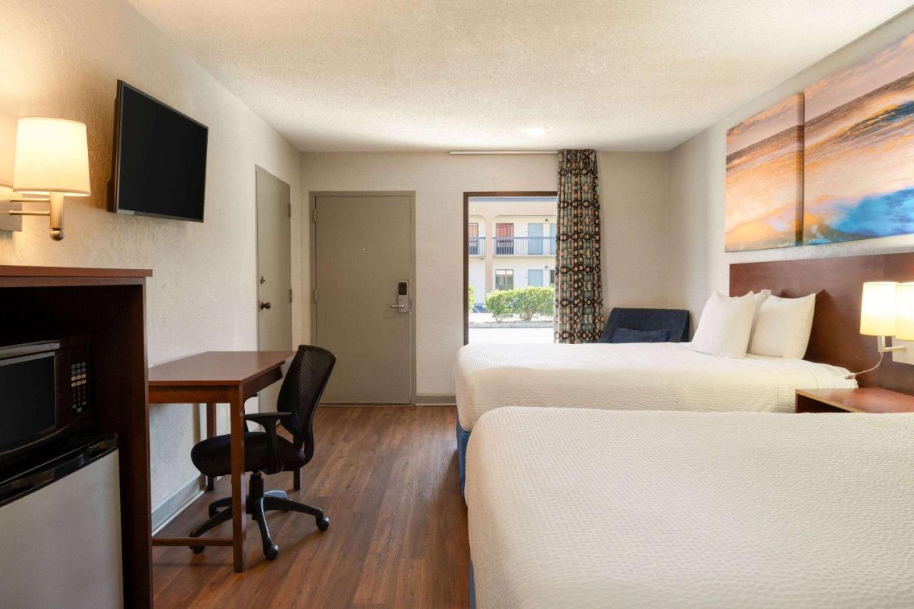 Days Inn By Wyndham דילון מראה חיצוני תמונה